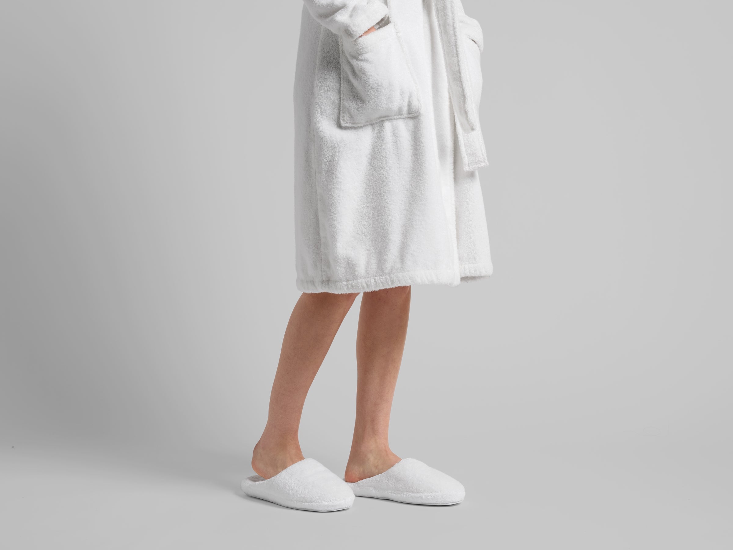 Classic White Turkish Cotton Slippers for Men and Women with Extra Cushioning and Breathable Comfort 2