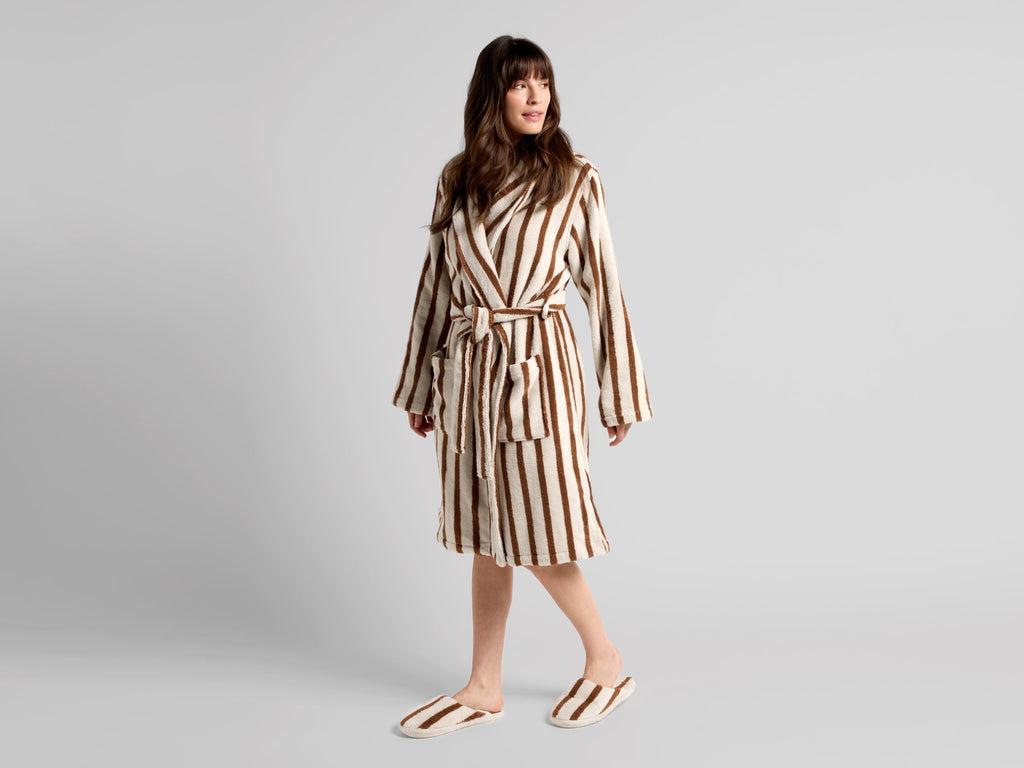 Lightweight Terry Stripe Bathrobe for Women in Bone and Tobacco – Comfortable Dressing Gown for Relaxed Mornings and Cozy Evenings 4
