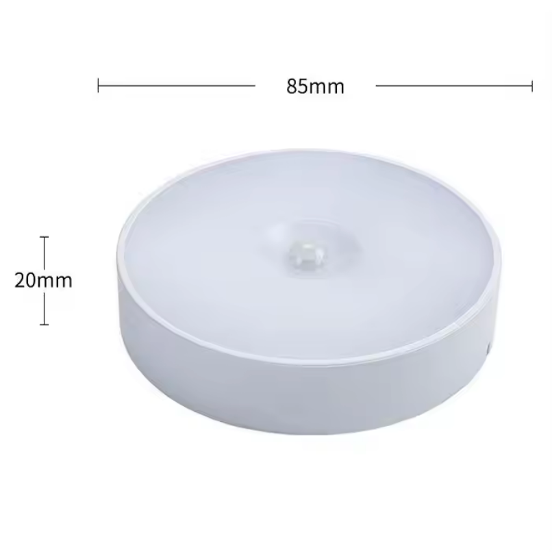 LED night light with light sensor